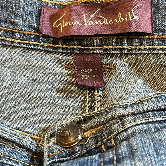 Gloria Vanderbilt jeans - Picture 5 of 6